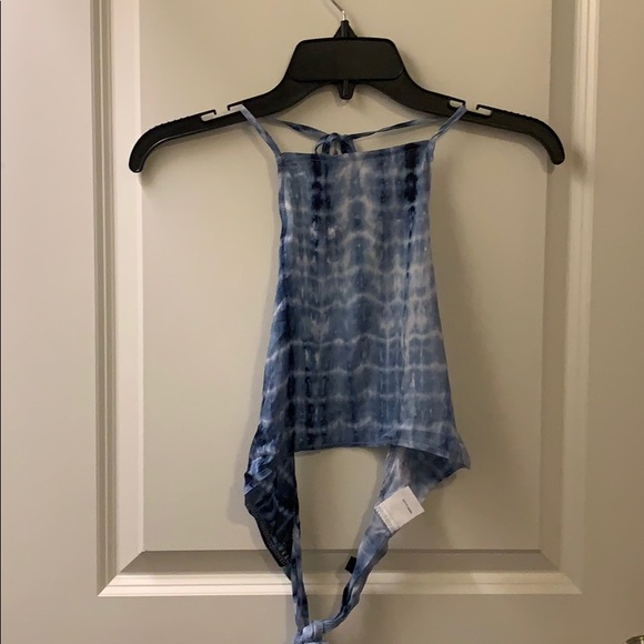 Two piece tie-dye set. Halter top with shorts - Picture 3 of 5